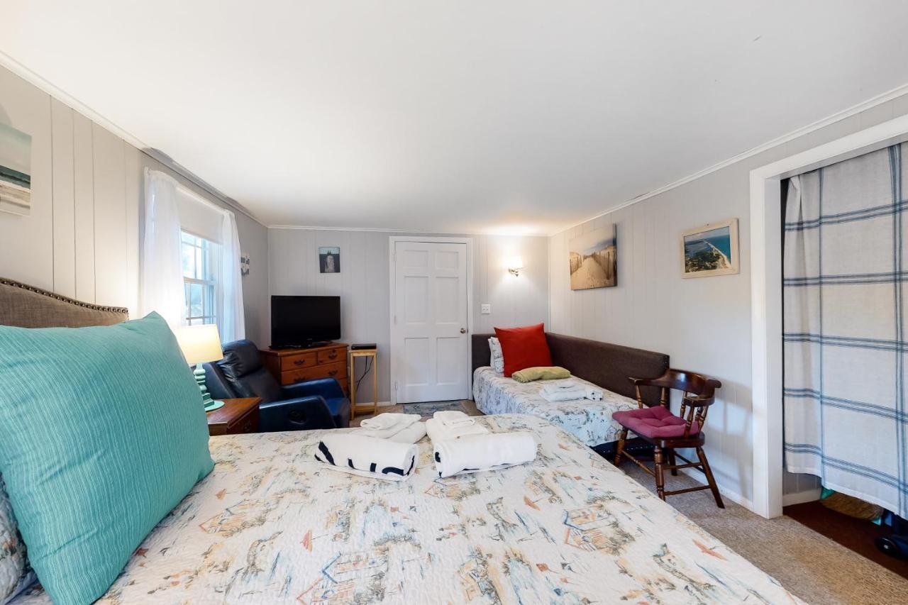 Beach Rose Guest Studio Nauset Heights Eksteriør billede